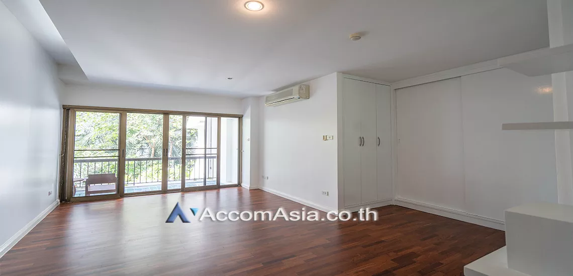 12  4 br Apartment For Rent in Ploenchit ,Bangkok BTS Ploenchit at Cozy Ploenchit Apartment 1006104