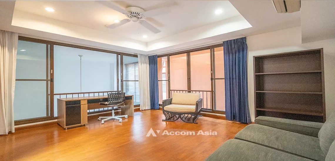 13  3 br House For Rent in Sukhumvit ,Bangkok BTS Phrom Phong at House in Compound 59532