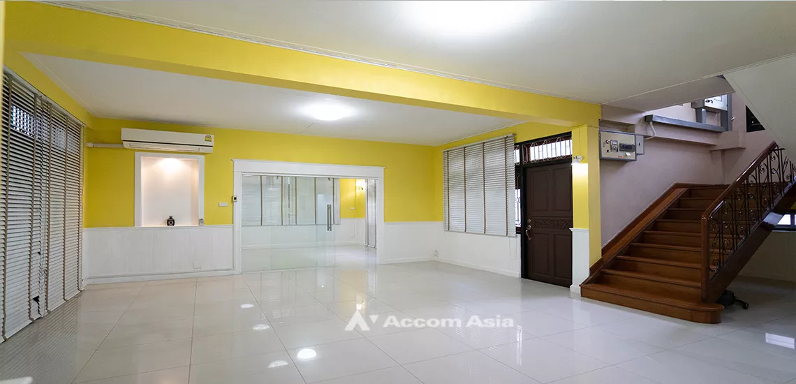 8  4 br House For Rent in Sukhumvit ,Bangkok BTS Asok - MRT Sukhumvit 99534