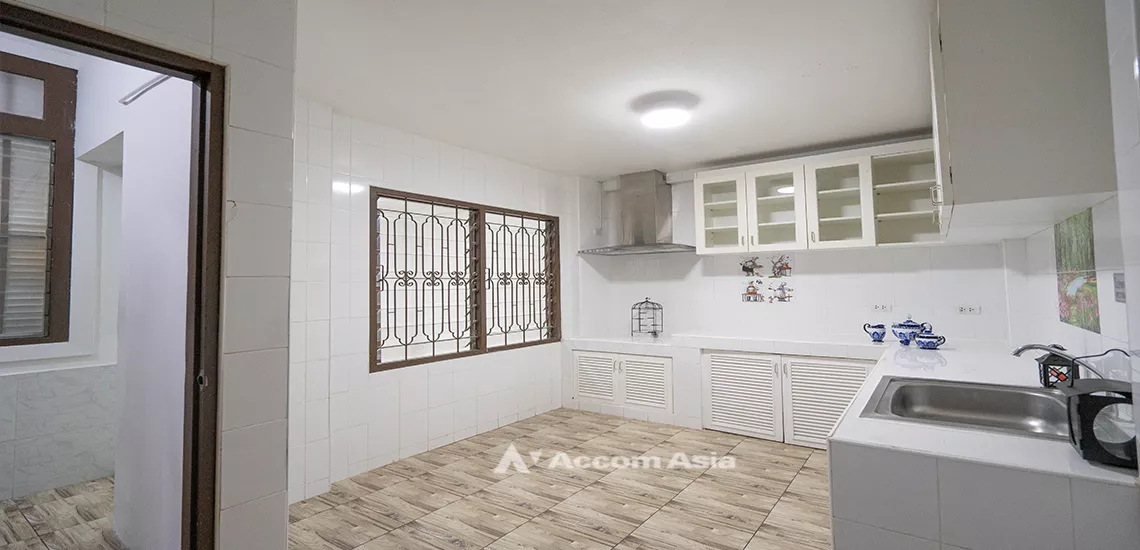11  4 br House For Rent in Sukhumvit ,Bangkok BTS Asok - MRT Sukhumvit 99534