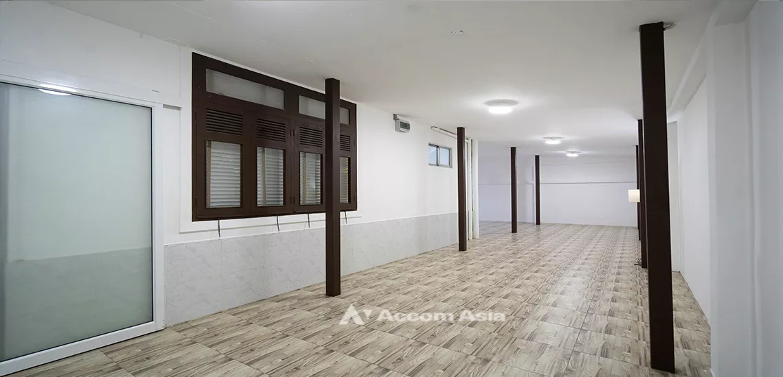 12  4 br House For Rent in Sukhumvit ,Bangkok BTS Asok - MRT Sukhumvit 99534