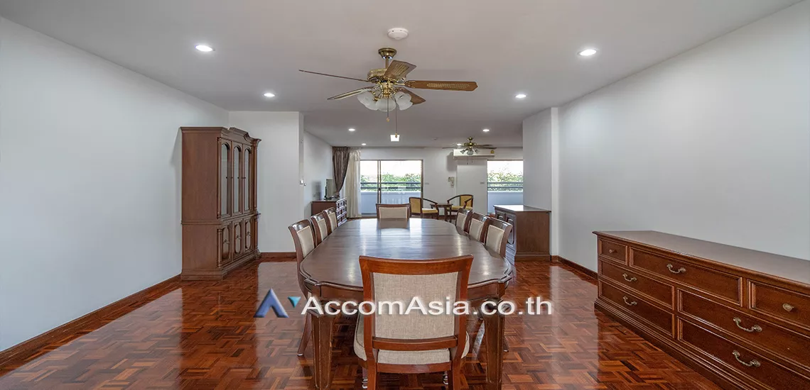 1  3 br Apartment For Rent in Sukhumvit ,Bangkok BTS Phrom Phong at Suite For Family 29592