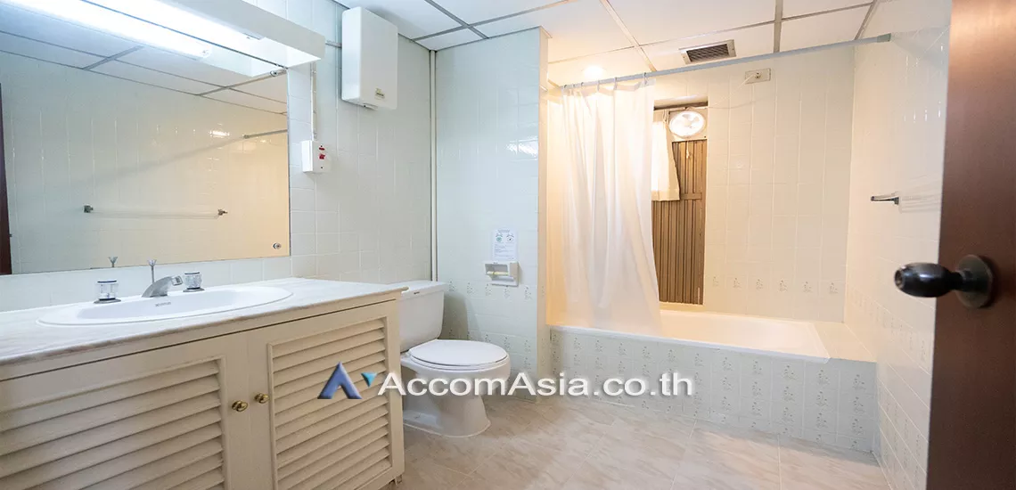 9  3 br Apartment For Rent in Sukhumvit ,Bangkok BTS Phrom Phong at Suite For Family 29592