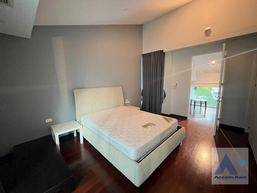 17  3 br House For Rent in Phaholyothin ,Bangkok BTS Victory Monument 69703