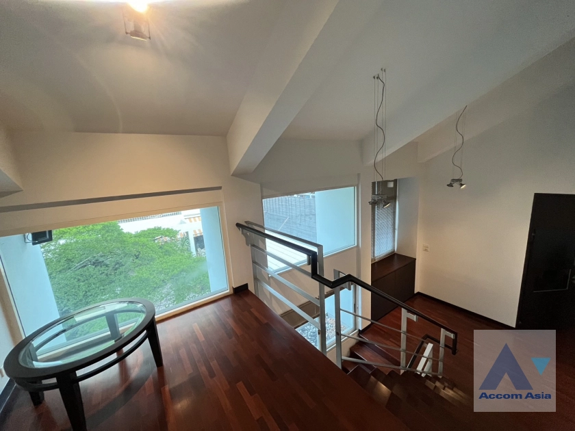 18  3 br House For Rent in Phaholyothin ,Bangkok BTS Victory Monument 69703