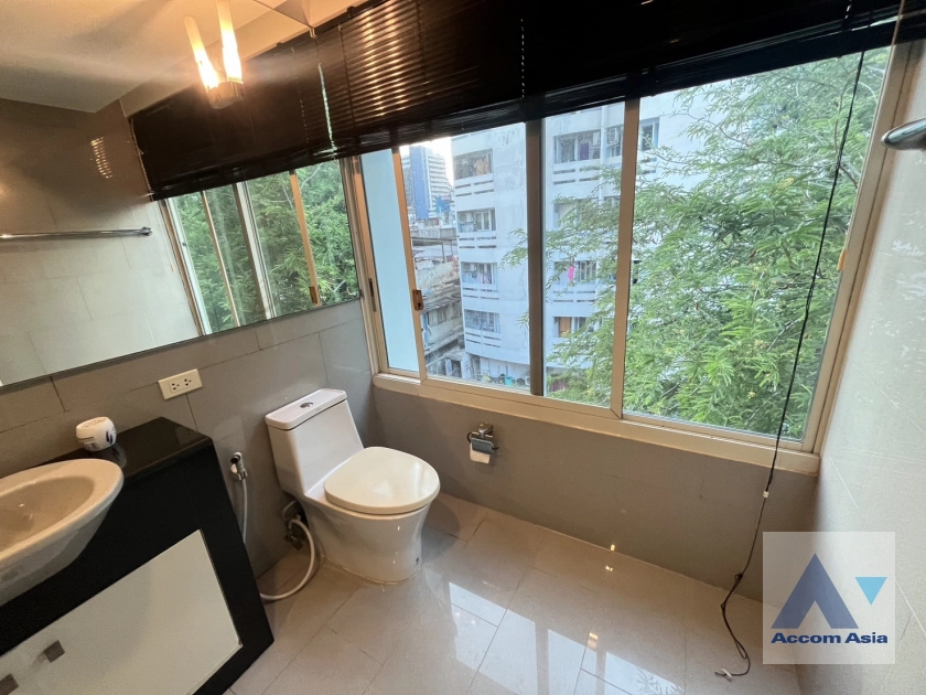 20  3 br House For Rent in phaholyothin ,Bangkok BTS Victory Monument 69703