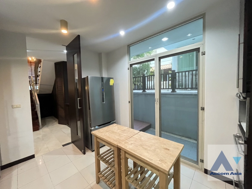 10  3 br House For Rent in Phaholyothin ,Bangkok BTS Victory Monument 69703