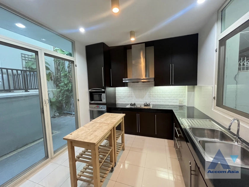 9  3 br House For Rent in phaholyothin ,Bangkok BTS Victory Monument 69703