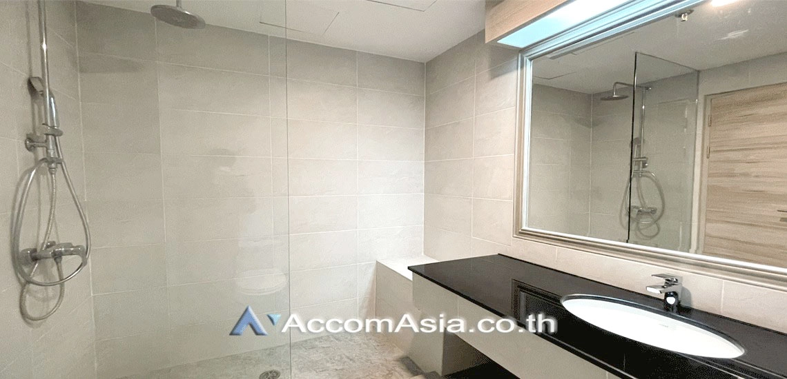 10  3 br Apartment For Rent in Sukhumvit ,Bangkok BTS Asok - MRT Sukhumvit at Perfect Apartment for Big Family, Prime Location Near Main Street 19710