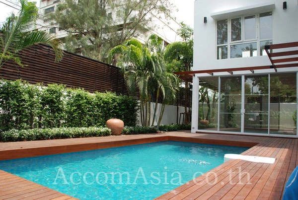  1  4 br House For Rent in Sukhumvit ,Bangkok BTS Thong Lo 69747