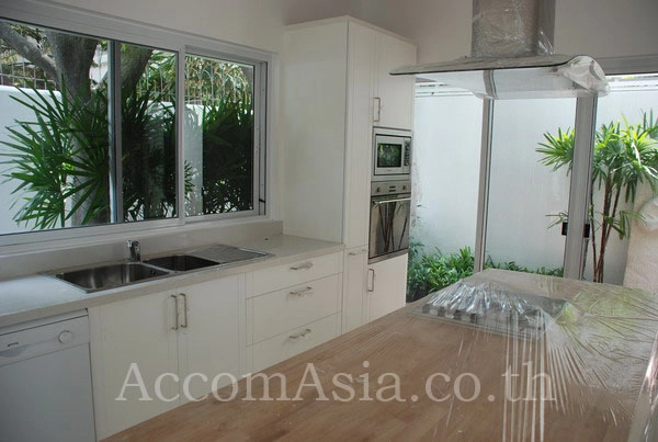 8  4 br House For Rent in Sukhumvit ,Bangkok BTS Thong Lo 69747