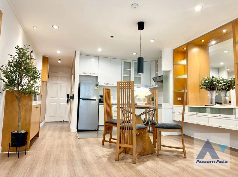 6  2 br Condominium for rent and sale in Ploenchit ,Bangkok BTS Ratchadamri at The Royal Place 1 29750