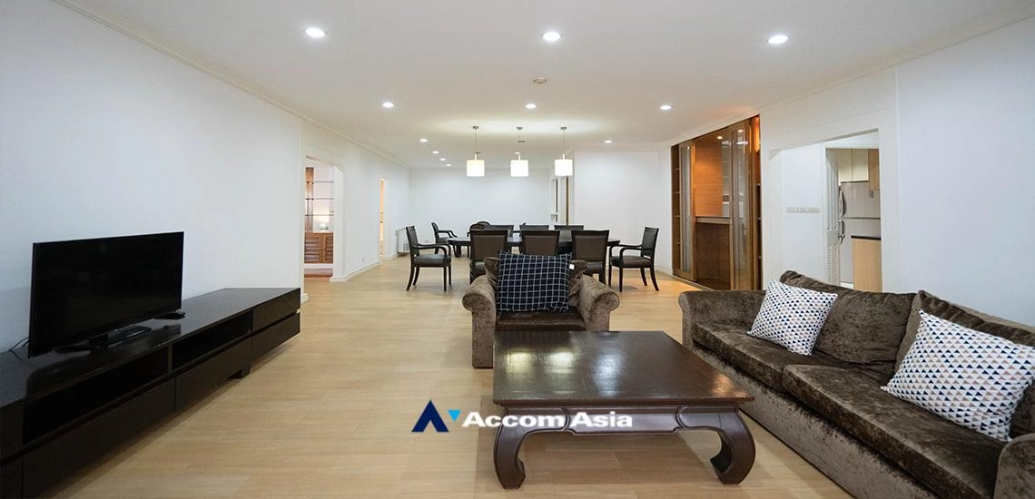 unitBig Balcony, Pet friendly |  3 Bedrooms  Apartment For Rent in Sukhumvit, Bangkok  near BTS Phrom Phong (19754)