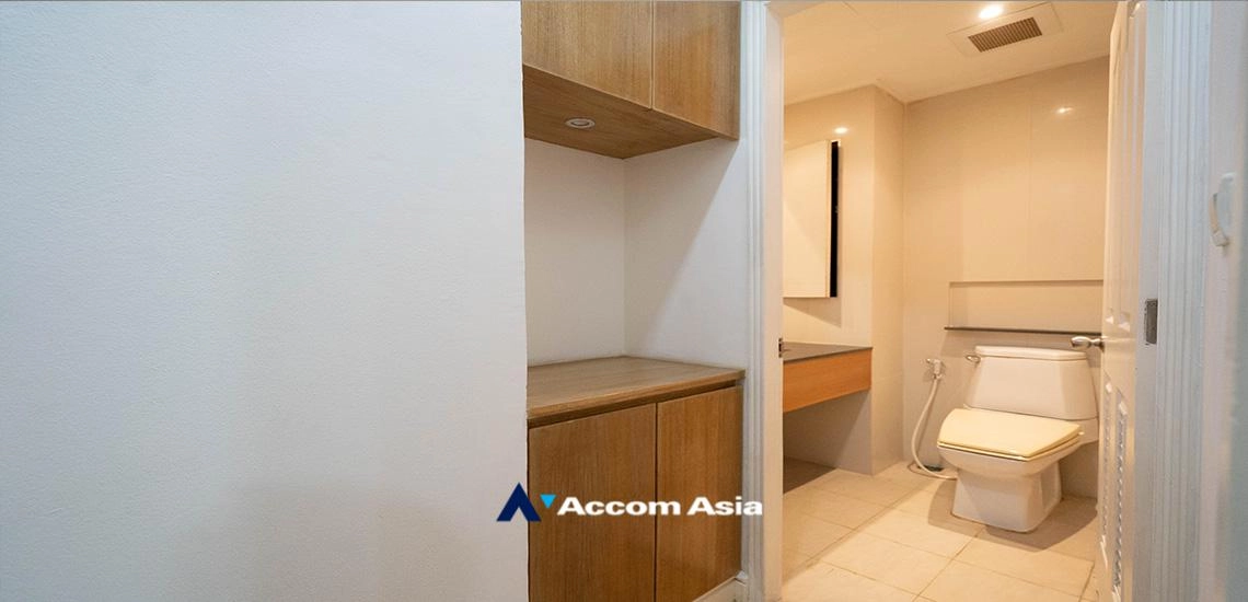 16  3 br Apartment For Rent in Sukhumvit ,Bangkok BTS Phrom Phong at 10 Mins from BTS with Shuttle Bus Service 19754
