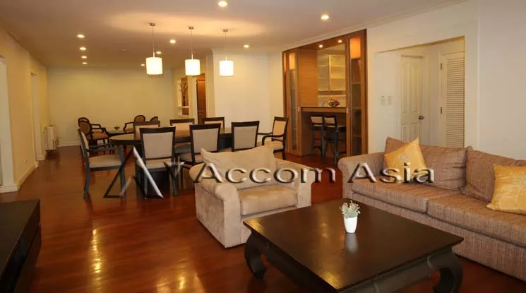 unitBig Balcony, Pet friendly |  3 Bedrooms  Apartment For Rent in Sukhumvit, Bangkok  near BTS Phrom Phong (19756)