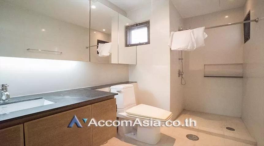15  3 br Apartment For Rent in Sukhumvit ,Bangkok BTS Phrom Phong at 10 Mins from BTS with Shuttle Bus Service 19762