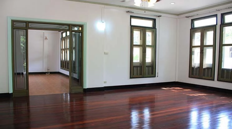 unitHome Office |  3 Bedrooms  House For Rent & Sale in Sukhumvit, Bangkok  near BTS Ekkamai (9018701)