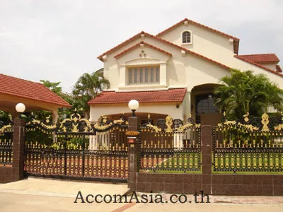  4 Bedrooms  House For Rent in ,   near BTS Bearing (59843)