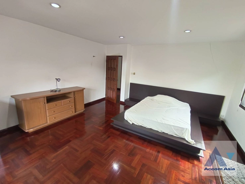 27  3 br House For Rent in Sukhumvit ,Bangkok BTS On Nut at Sukhumvit Garden City 99870