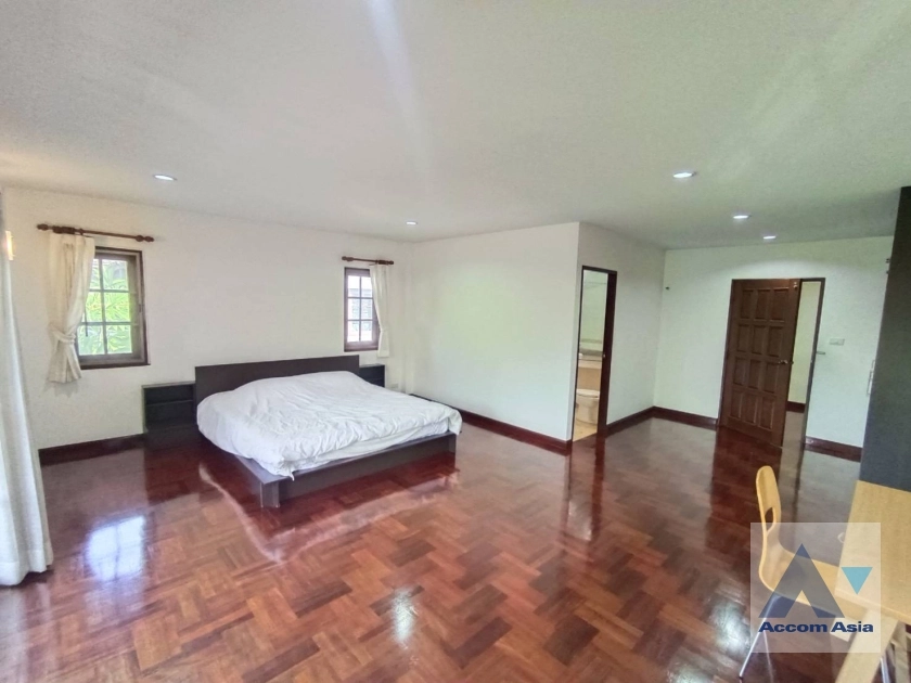 25  3 br House For Rent in Sukhumvit ,Bangkok BTS On Nut at Sukhumvit Garden City 99870