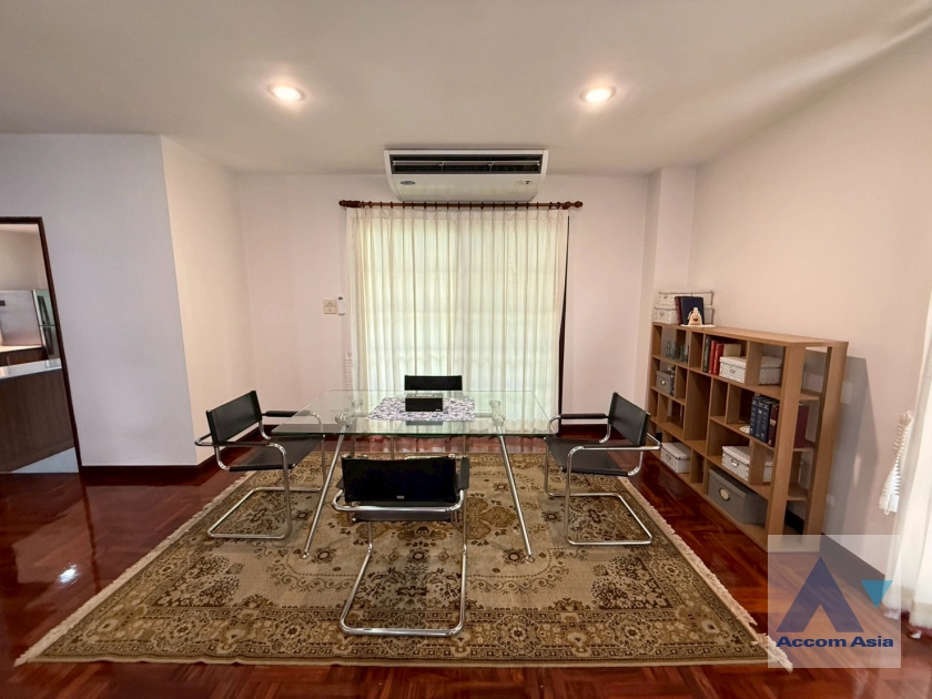 8  3 br House For Rent in Sukhumvit ,Bangkok BTS On Nut at Sukhumvit Garden City 99870