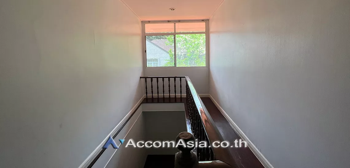 16  4 br House For Rent in Ratchadapisek ,Bangkok  at Thai Village 59881