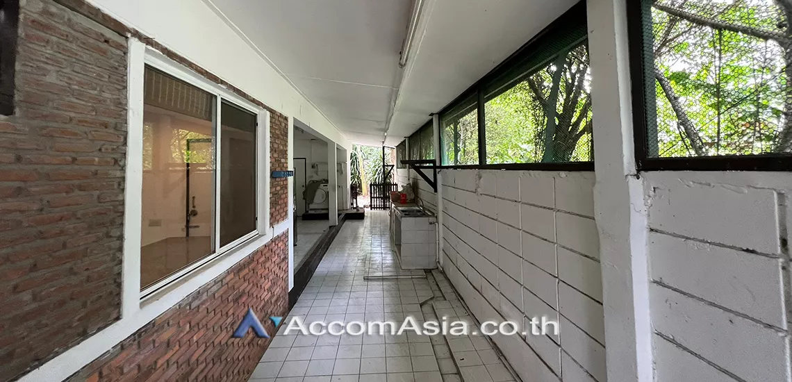 24  4 br House For Rent in Ratchadapisek ,Bangkok  at Thai Village 59881