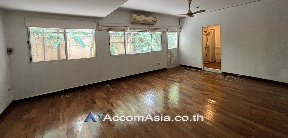 10  4 br House For Rent in New Phetchaburi ,Bangkok  at Thai Village 59881