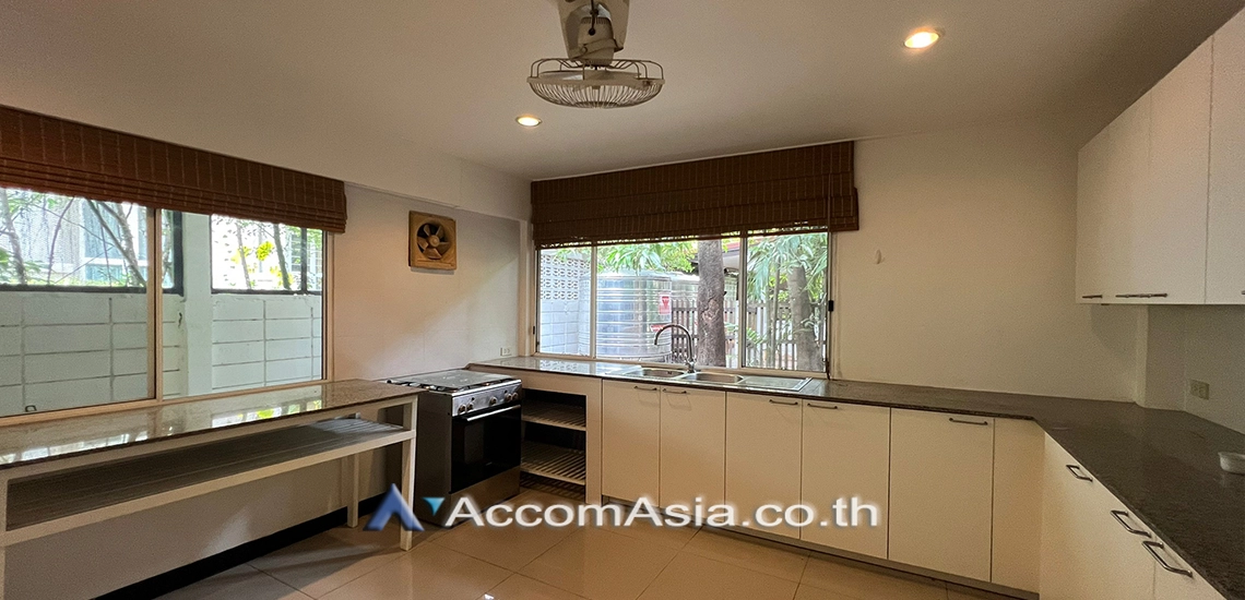 8  4 br House For Rent in New Phetchaburi ,Bangkok  at Thai Village 59881