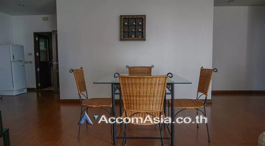 unitPet friendly |  3 Bedrooms  Condominium For Rent & Sale in Ploenchit, Bangkok  near BTS Chitlom (29911)