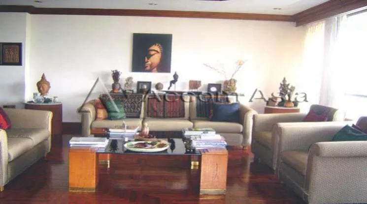 Huge Terrace, Pet friendly |  A whole floor residence Apartment  3 Bedroom for Rent BTS Phrom Phong in Sukhumvit Bangkok