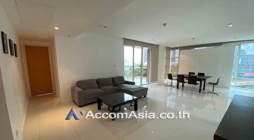 unitPet friendly |  3 Bedrooms  Condominium For Rent in Sukhumvit, Bangkok  near BTS Ekkamai (29995)