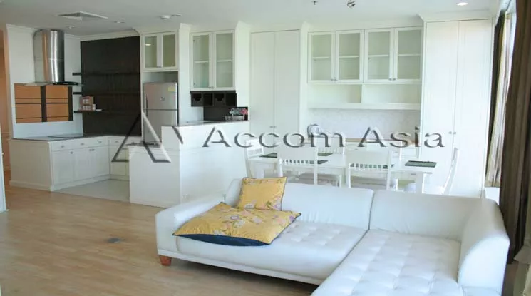 unit 2 Bedrooms  Condominium For Rent in Charoen Nakhon, Bangkok  near BTS Krung Thon Buri (29999)